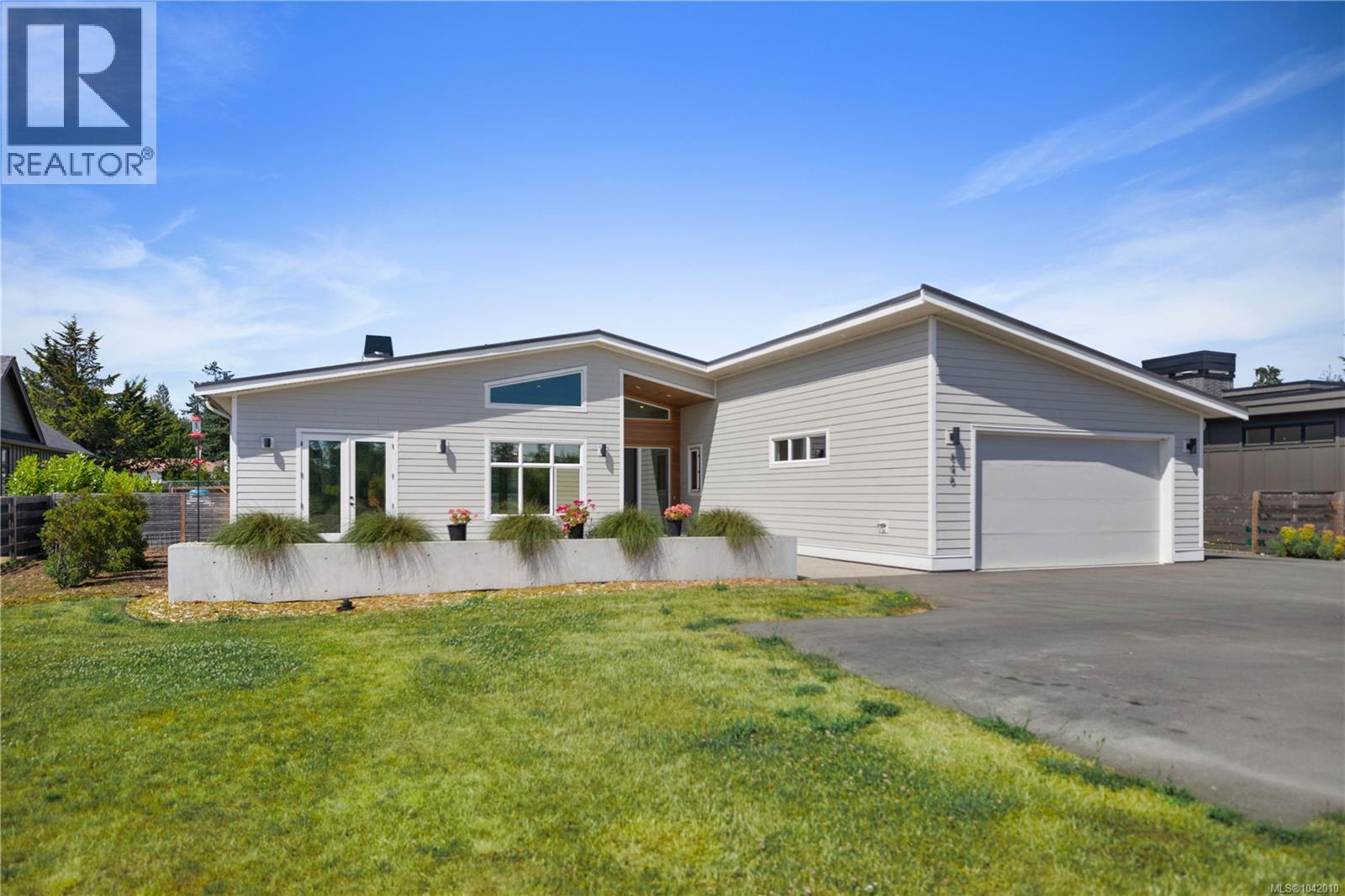 846 Birch Rd - 2