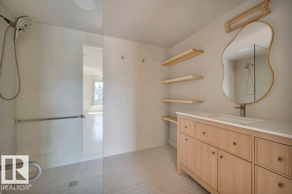 #305 7839 96 ST NW - 13