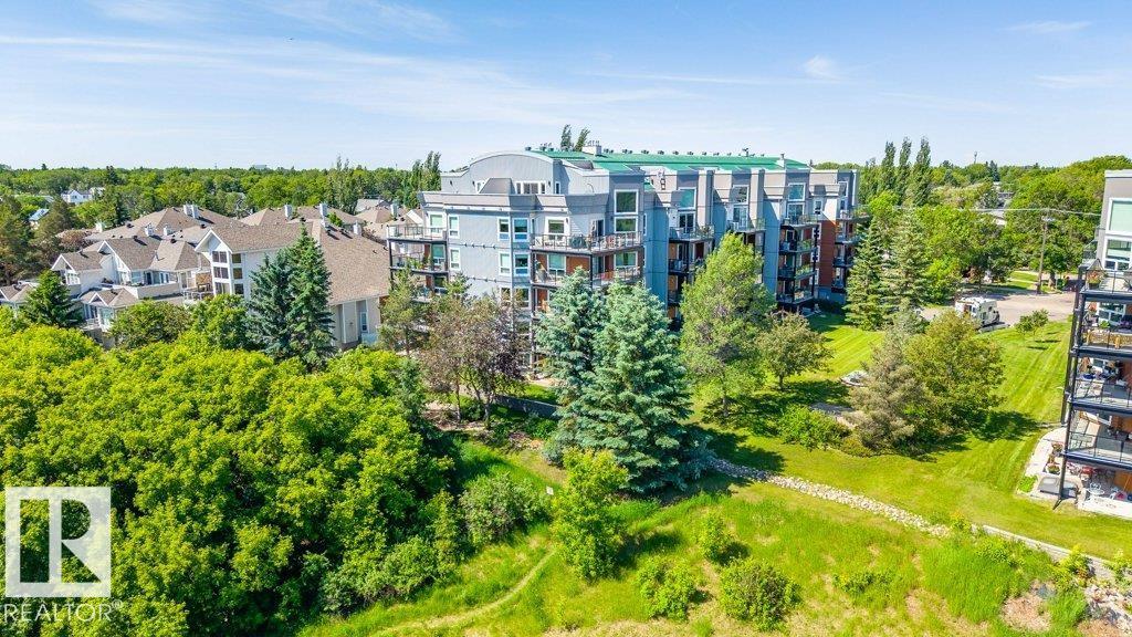 #305 7839 96 ST NW - 31