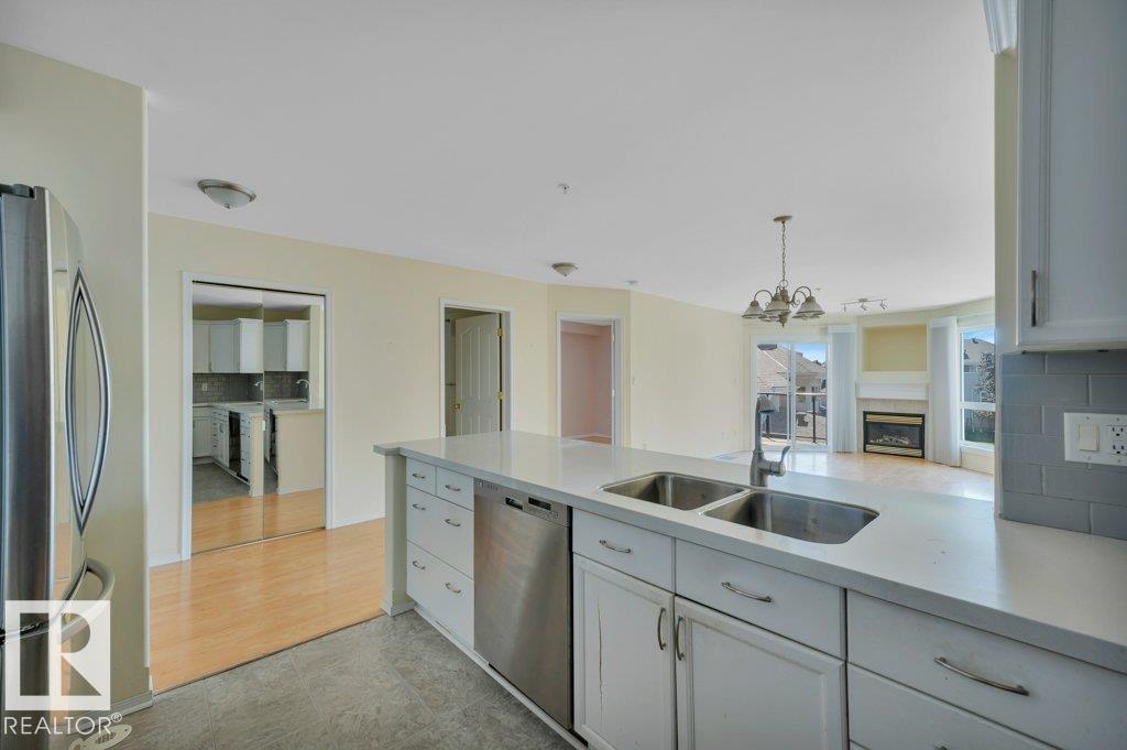 #305 7839 96 ST NW - 6