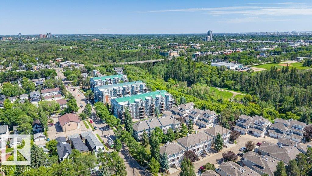 #305 7839 96 ST NW - 33