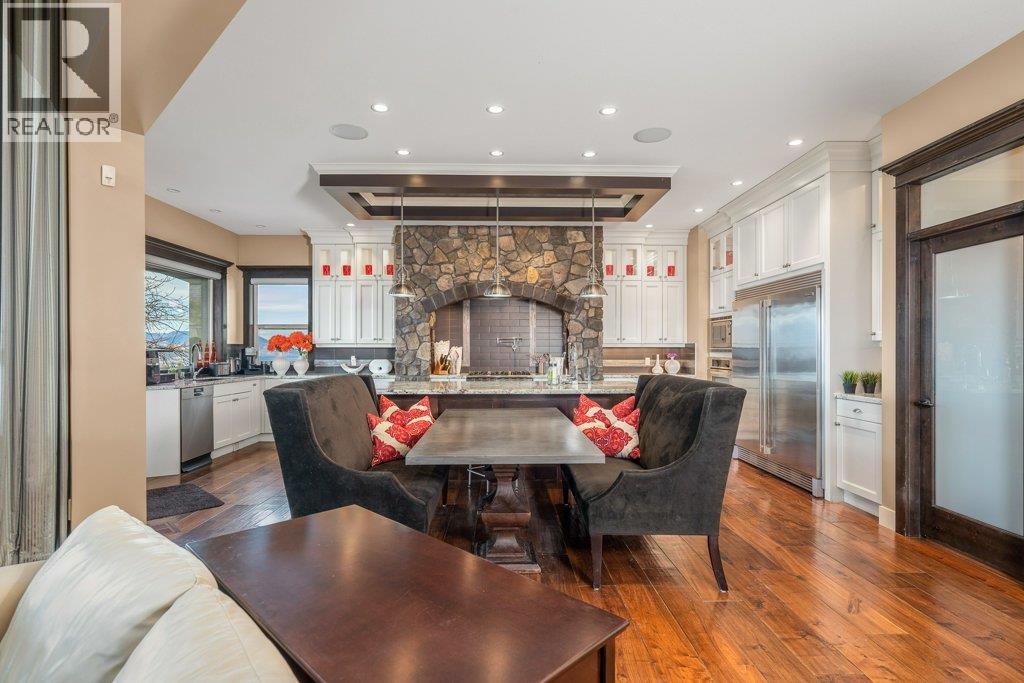 354 Quilchena Drive - 15