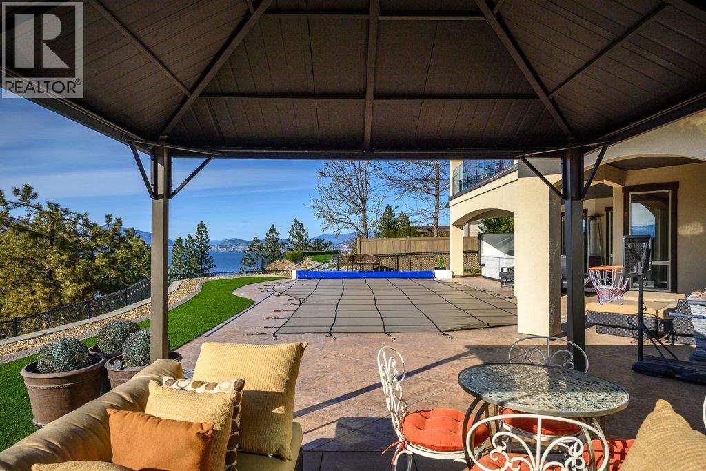 354 Quilchena Drive - 60