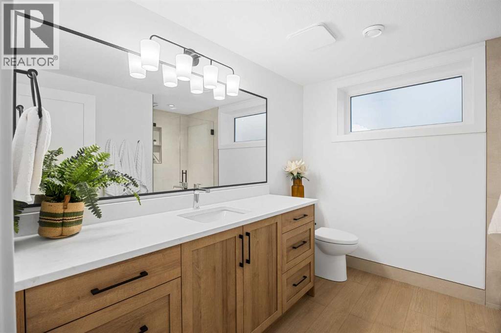 60 Strathcona Road SW - 34