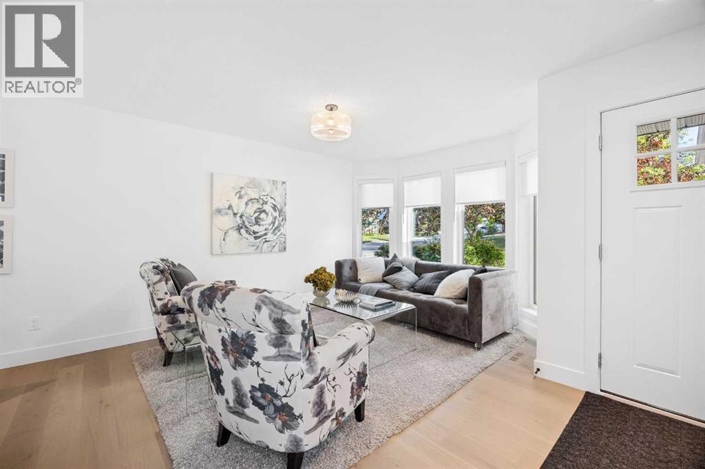 60 Strathcona Road SW - 4