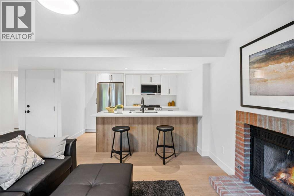 60 Strathcona Road SW - 30