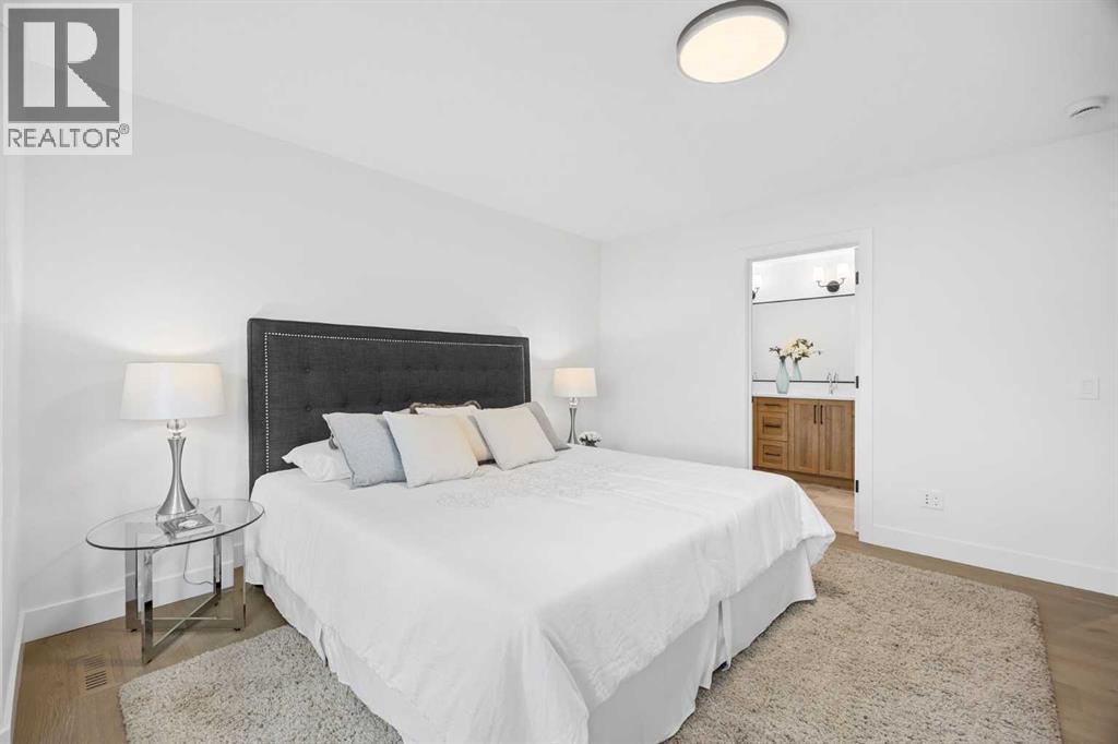 60 Strathcona Road SW - 14