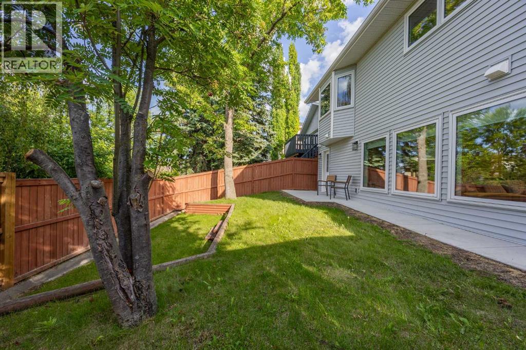 60 Strathcona Road SW - 41
