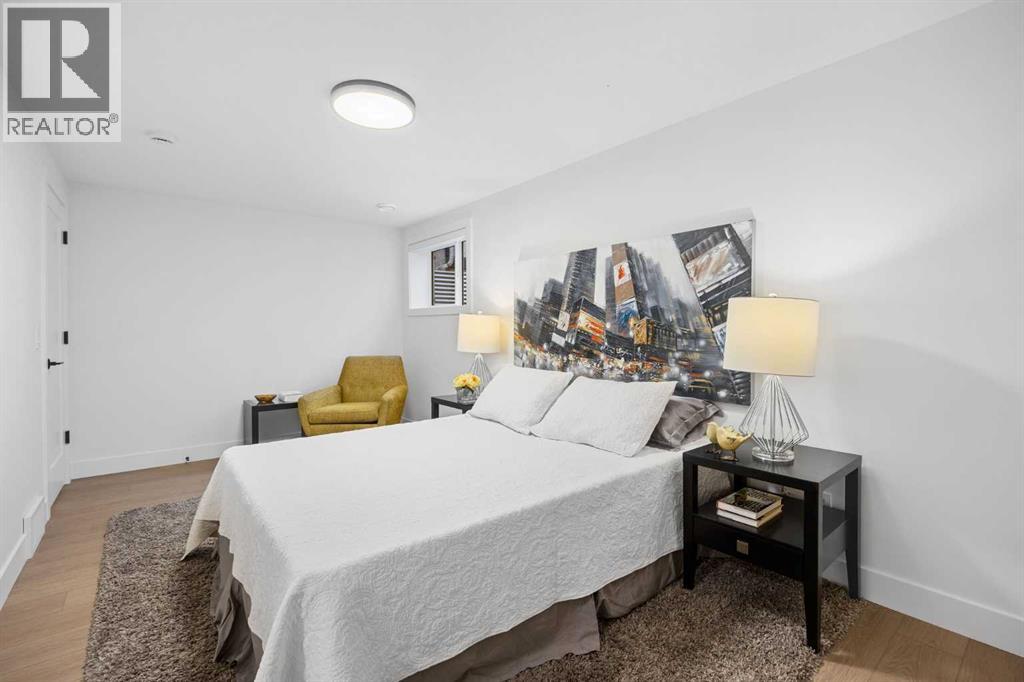 60 Strathcona Road SW - 33