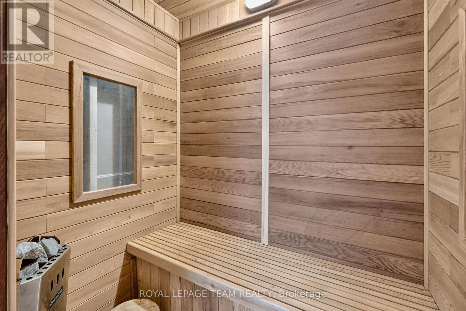 102 A MCVICAR LANE - Image 23