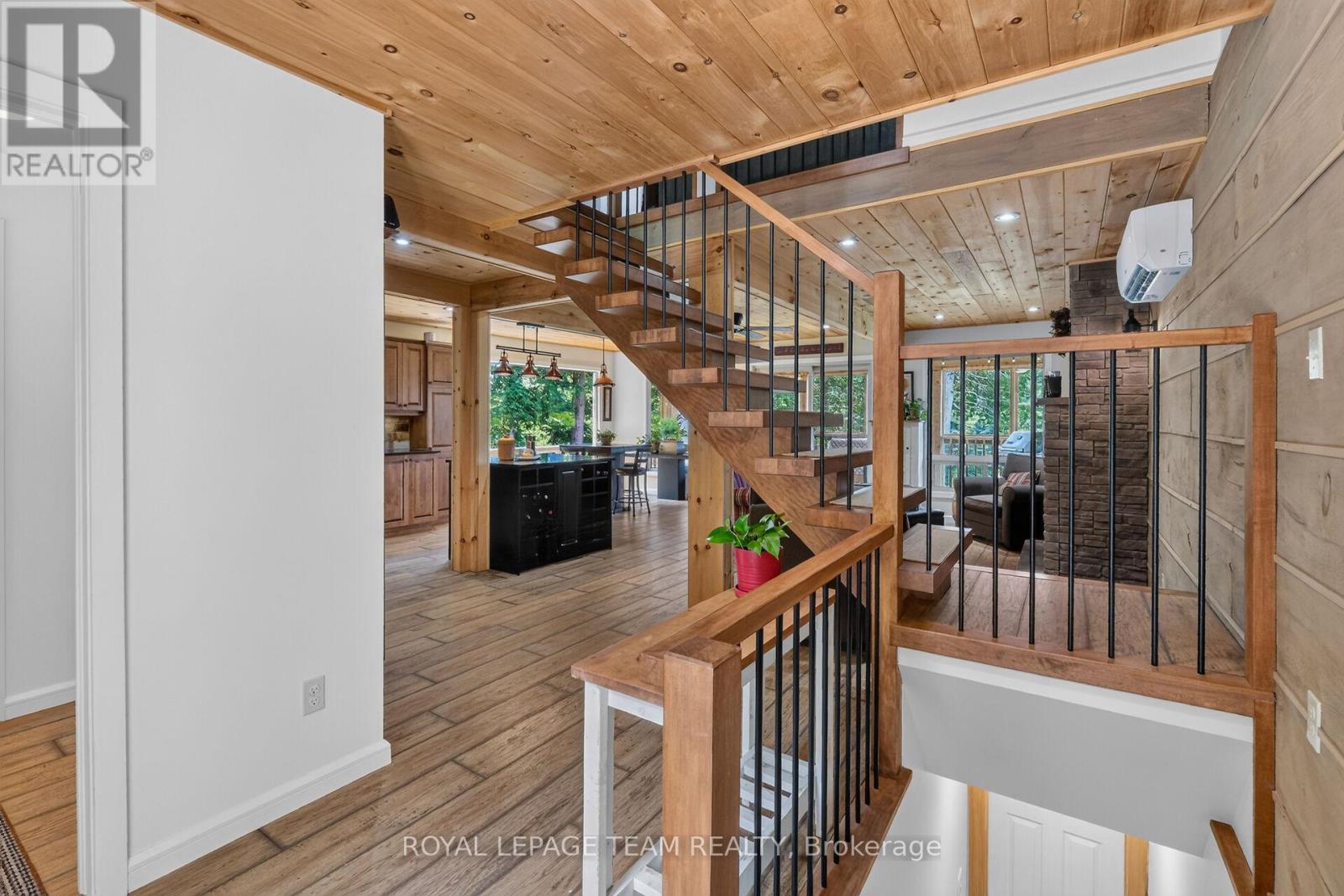 102 A MCVICAR LANE - Image 4