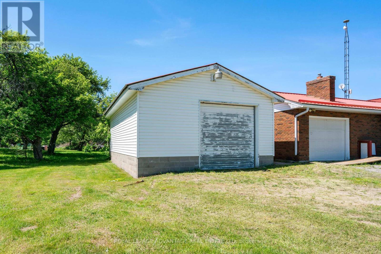 2564 2ND CONC ROAD - 31