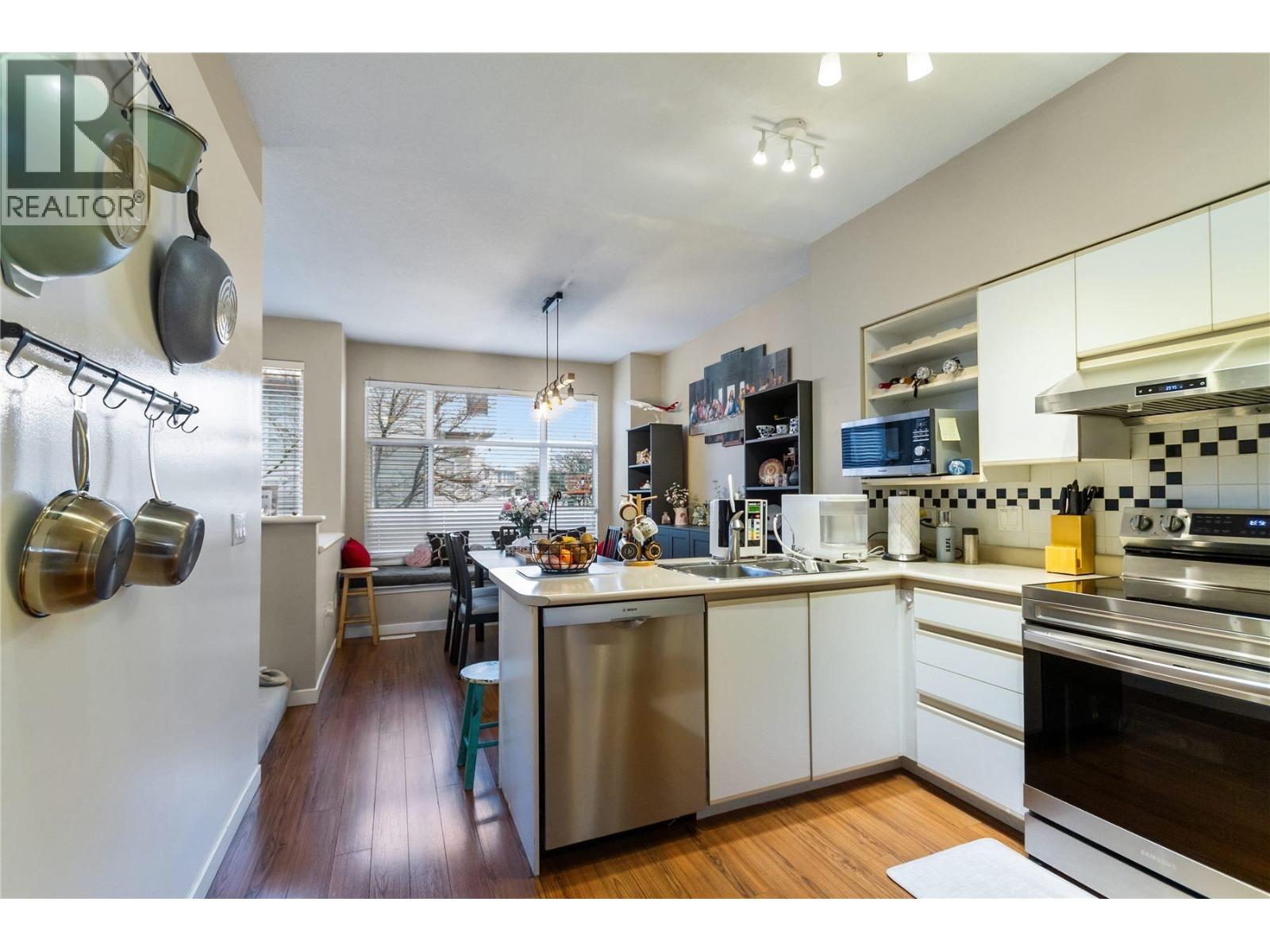 #7-12900 JACK BELL Drive, Richmond