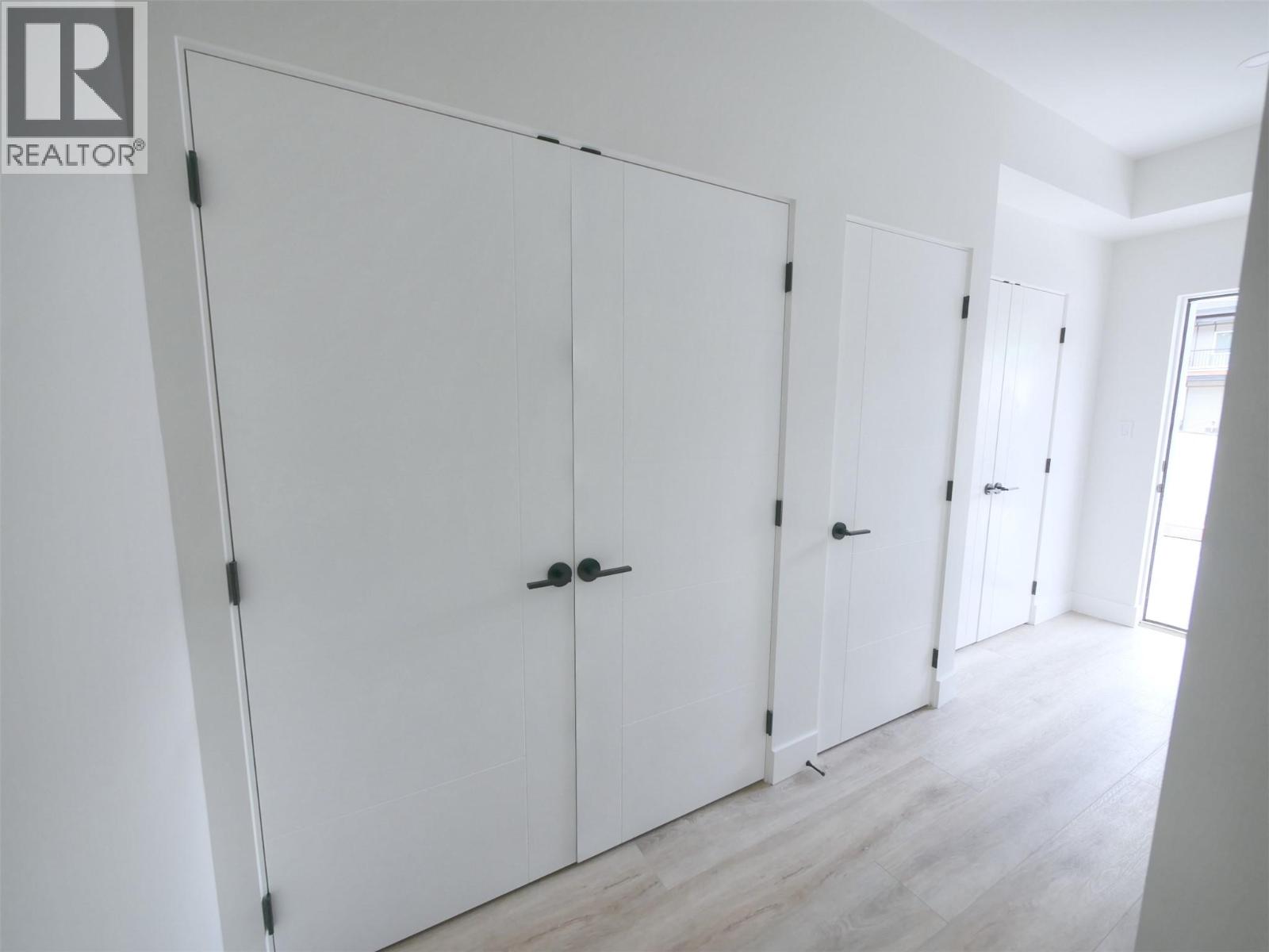 88 Nelson Avenue S Unit# 3, Nakusp
