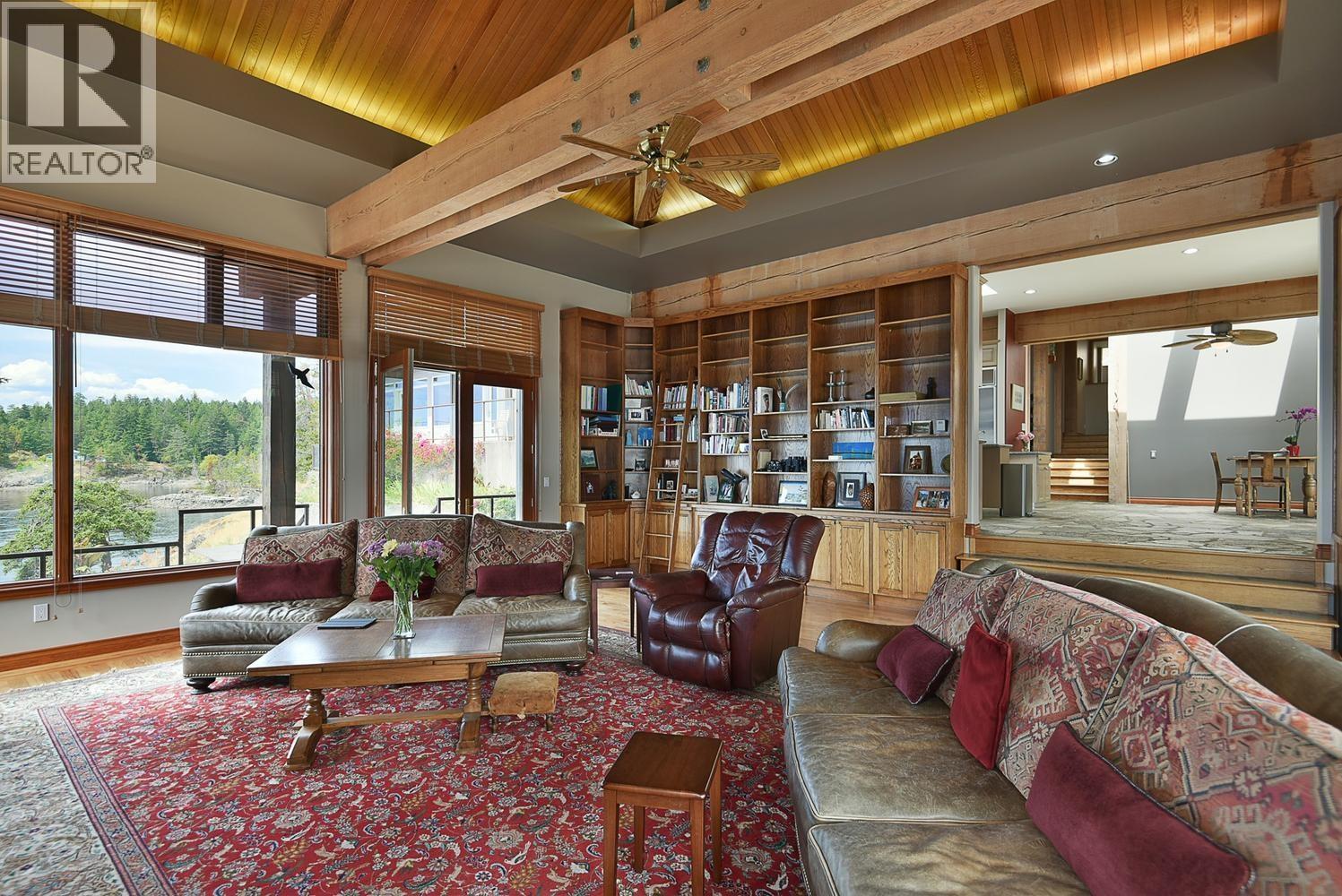 11579 SUNSHINE COAST HIGHWAY, Halfmoon Bay
