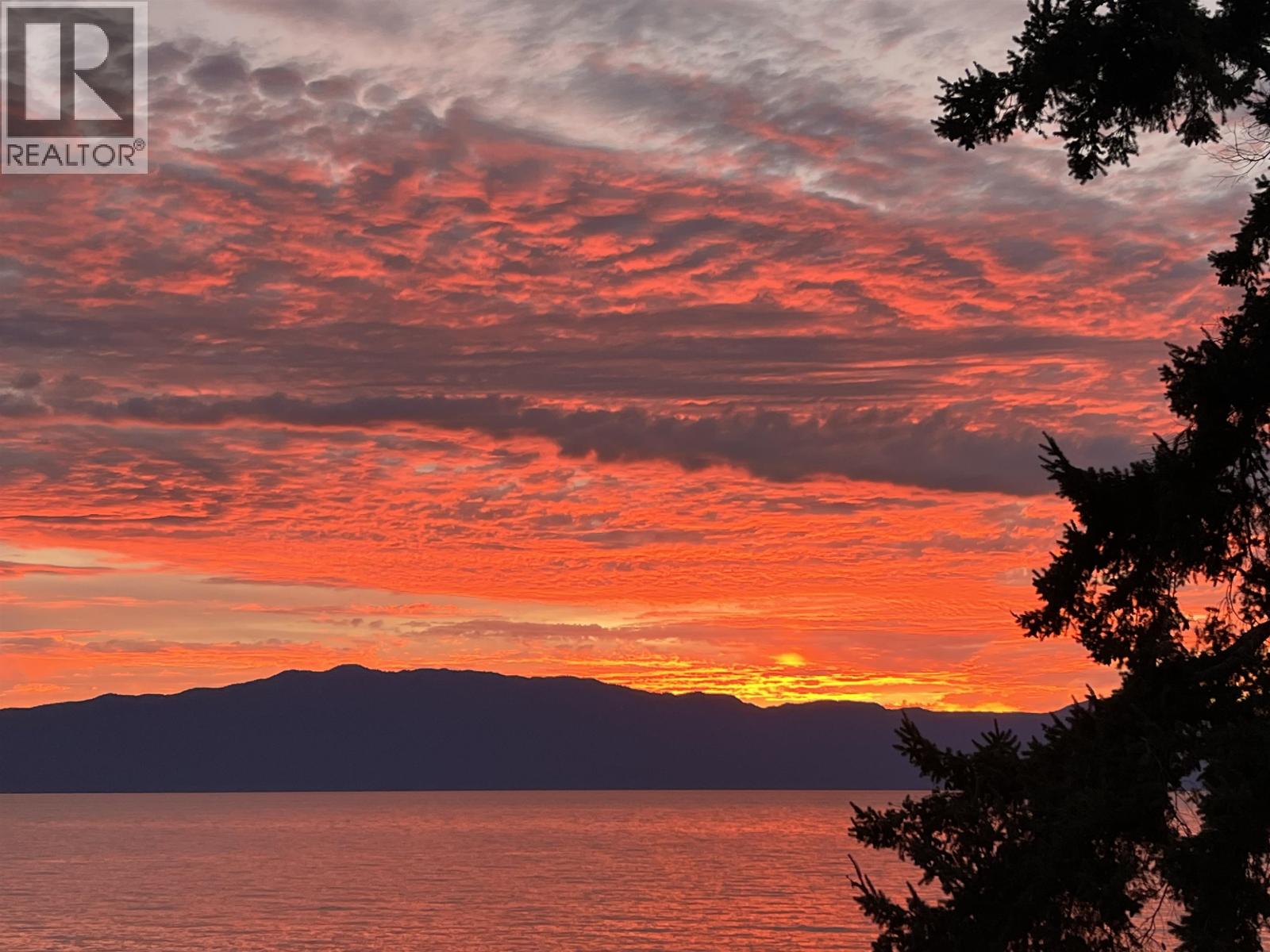 11579 SUNSHINE COAST HIGHWAY, Halfmoon Bay