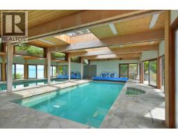11579 Sunshine Coast Highway, Halfmoon Bay, BC V7Z1C1 Photo 20