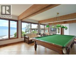 11579 Sunshine Coast Highway, Halfmoon Bay, BC V7Z1C1 Photo 22