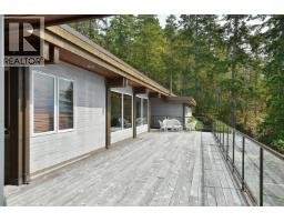 11579 Sunshine Coast Highway, Halfmoon Bay, BC V7Z1C1 Photo 31