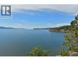 11579 Sunshine Coast Highway, Halfmoon Bay, BC V7Z1C1 Photo 39