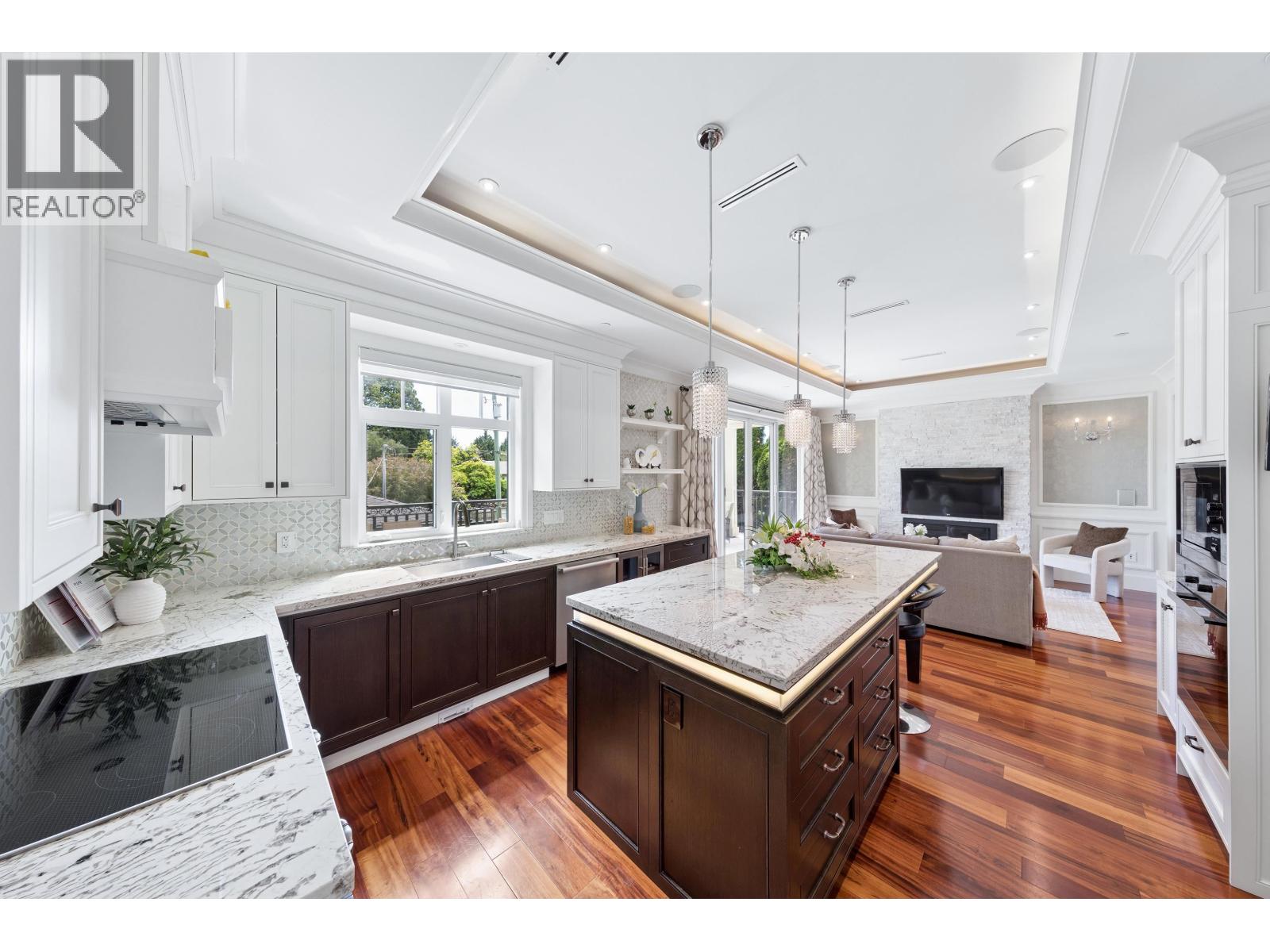 6 Bed, 7 Bath House for Sale in Vancouver – 3058 W 44TH AVENUE, Vancouver – MLS# R3142139 - Image 13