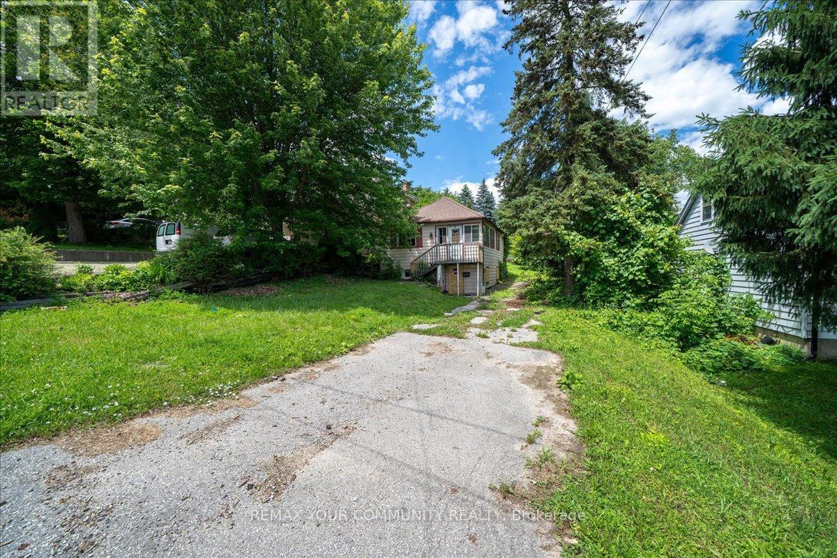 48 GAMBLE STREET - 2