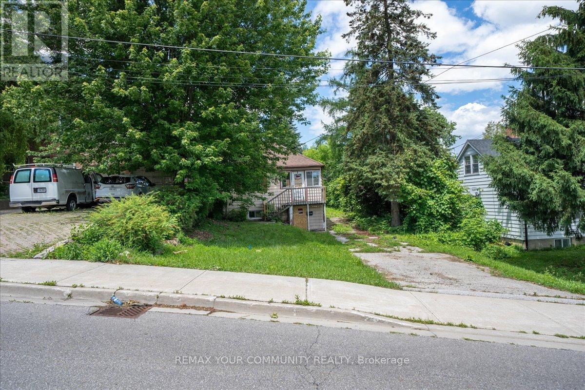 48 GAMBLE STREET - 5