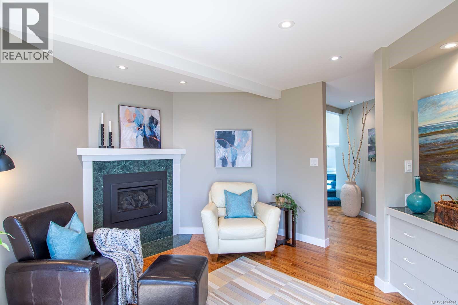 5267 Parker Ave - 62