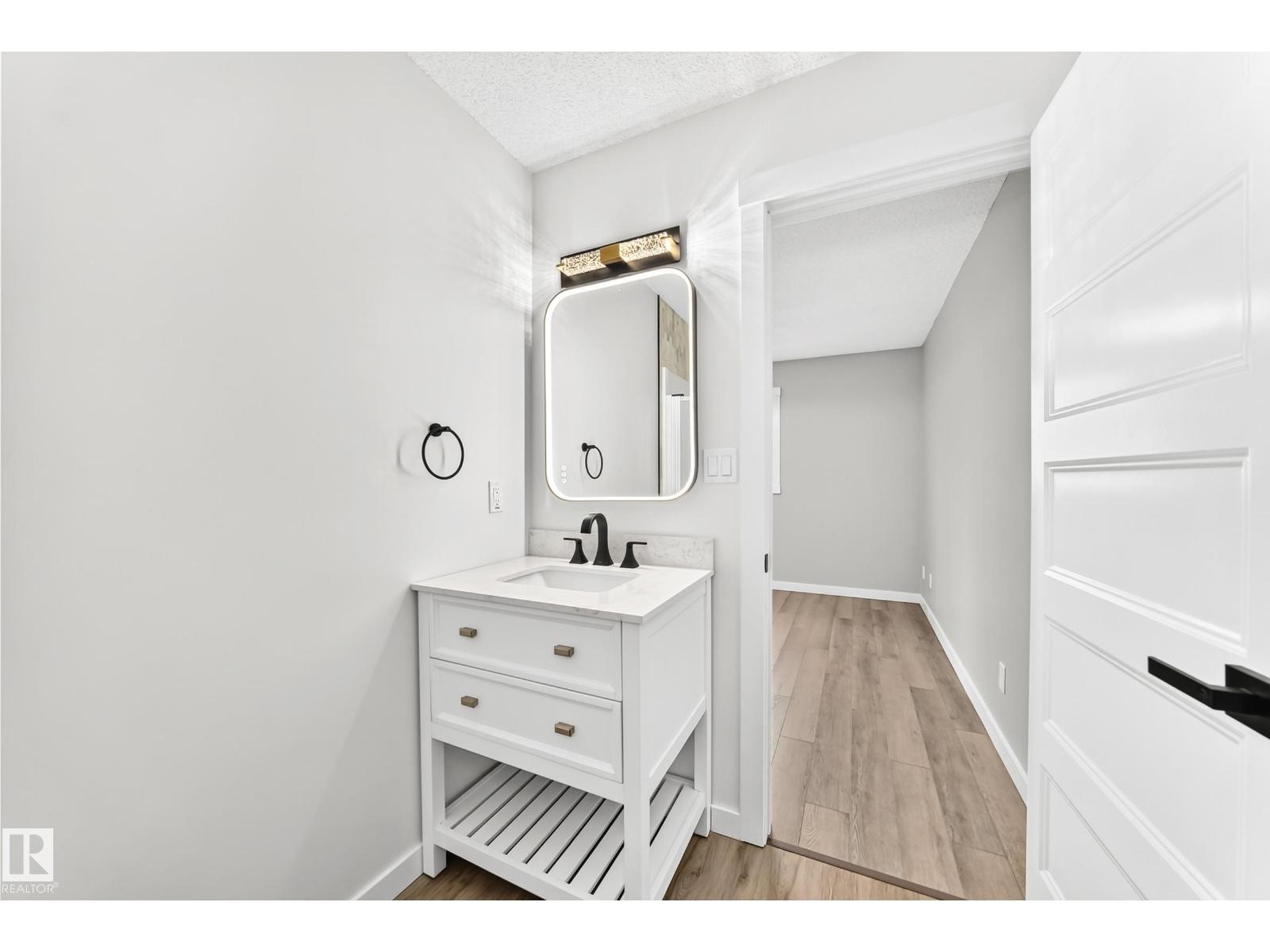 37 GLENWOOD CR — photo 19