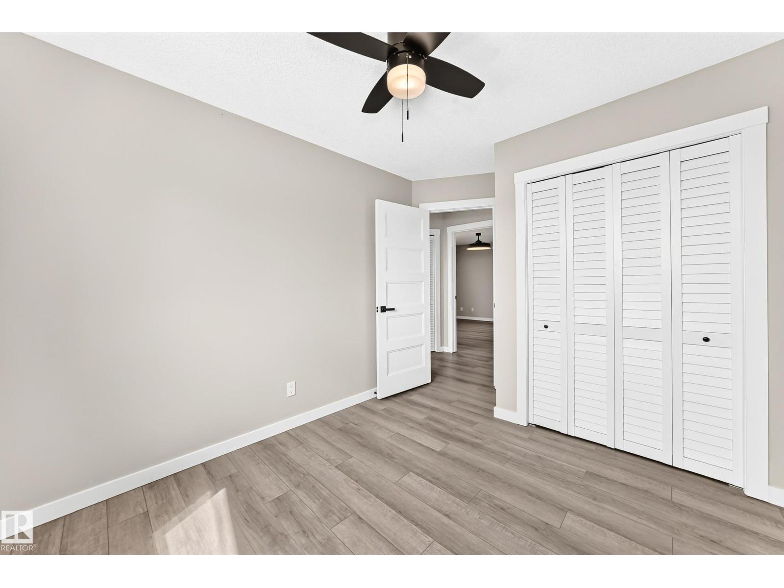 37 GLENWOOD CR — photo 22