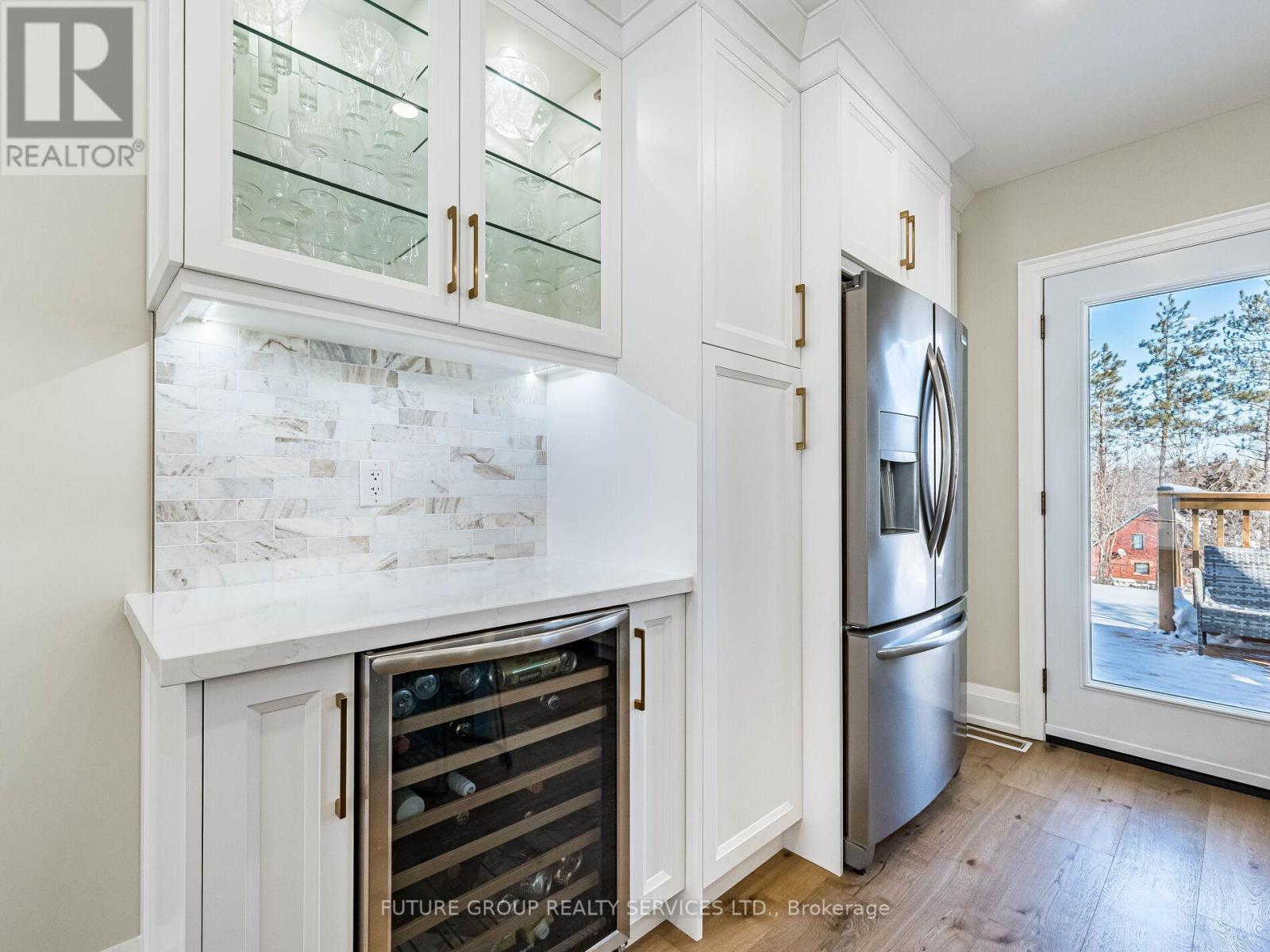 153 DANIEL STREET N - 20