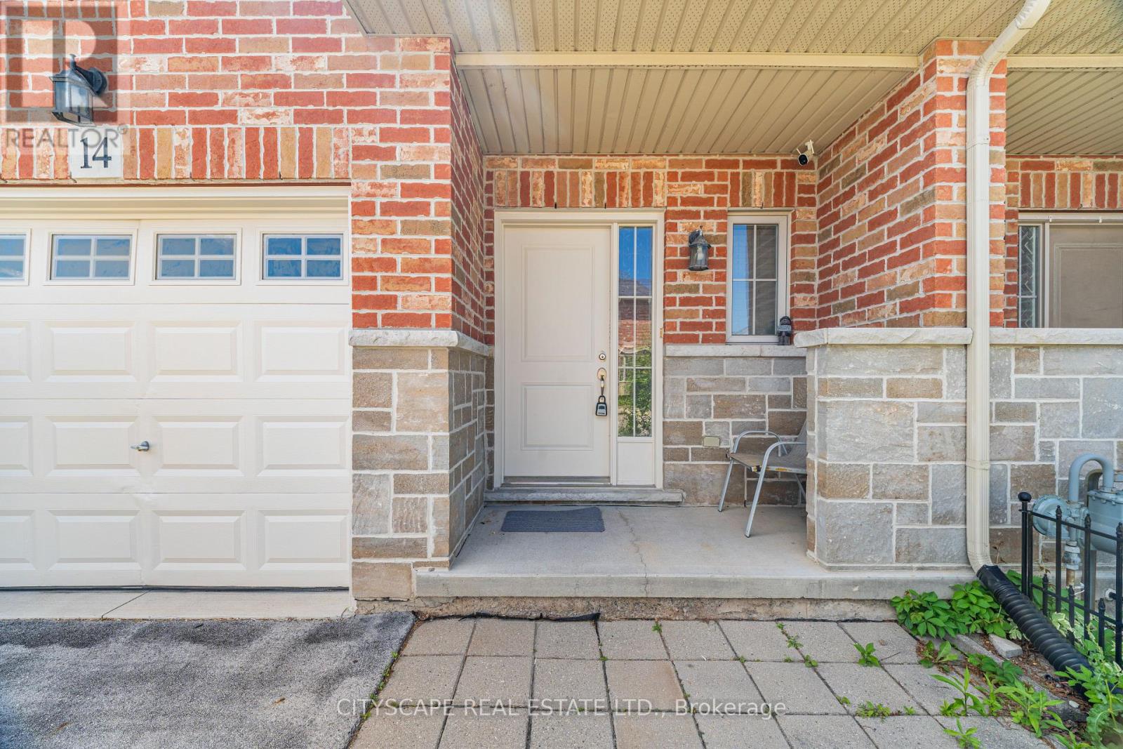 14 REDCEDAR CRESCENT - 31