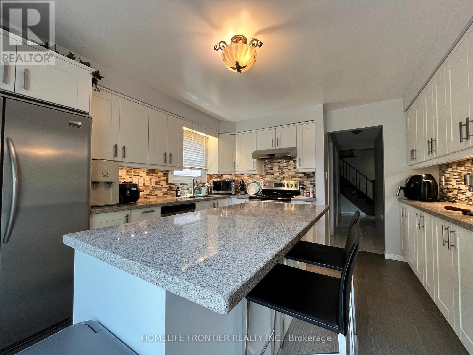 36 TAMARA DRIVE - 10