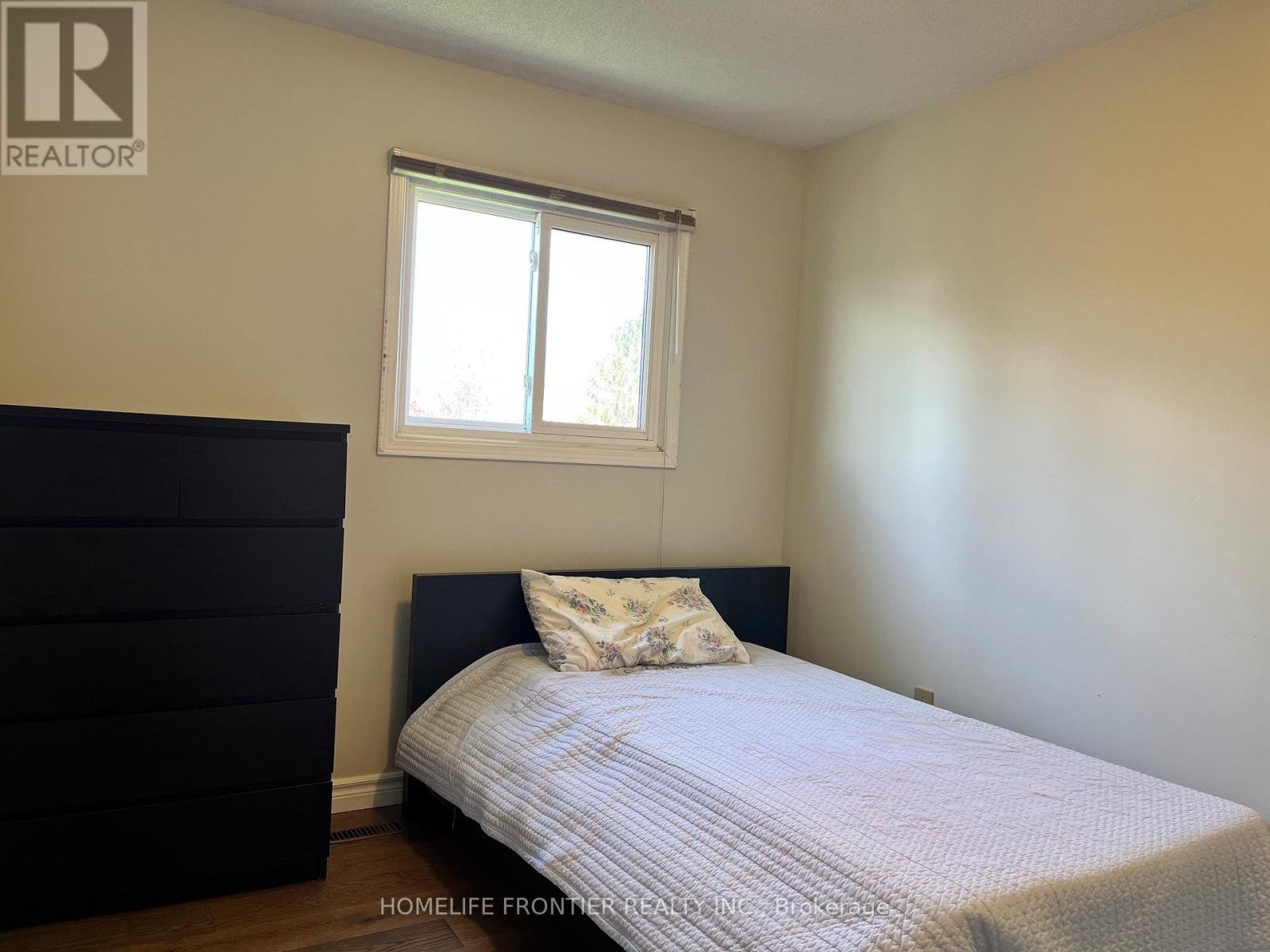36 TAMARA DRIVE - 31