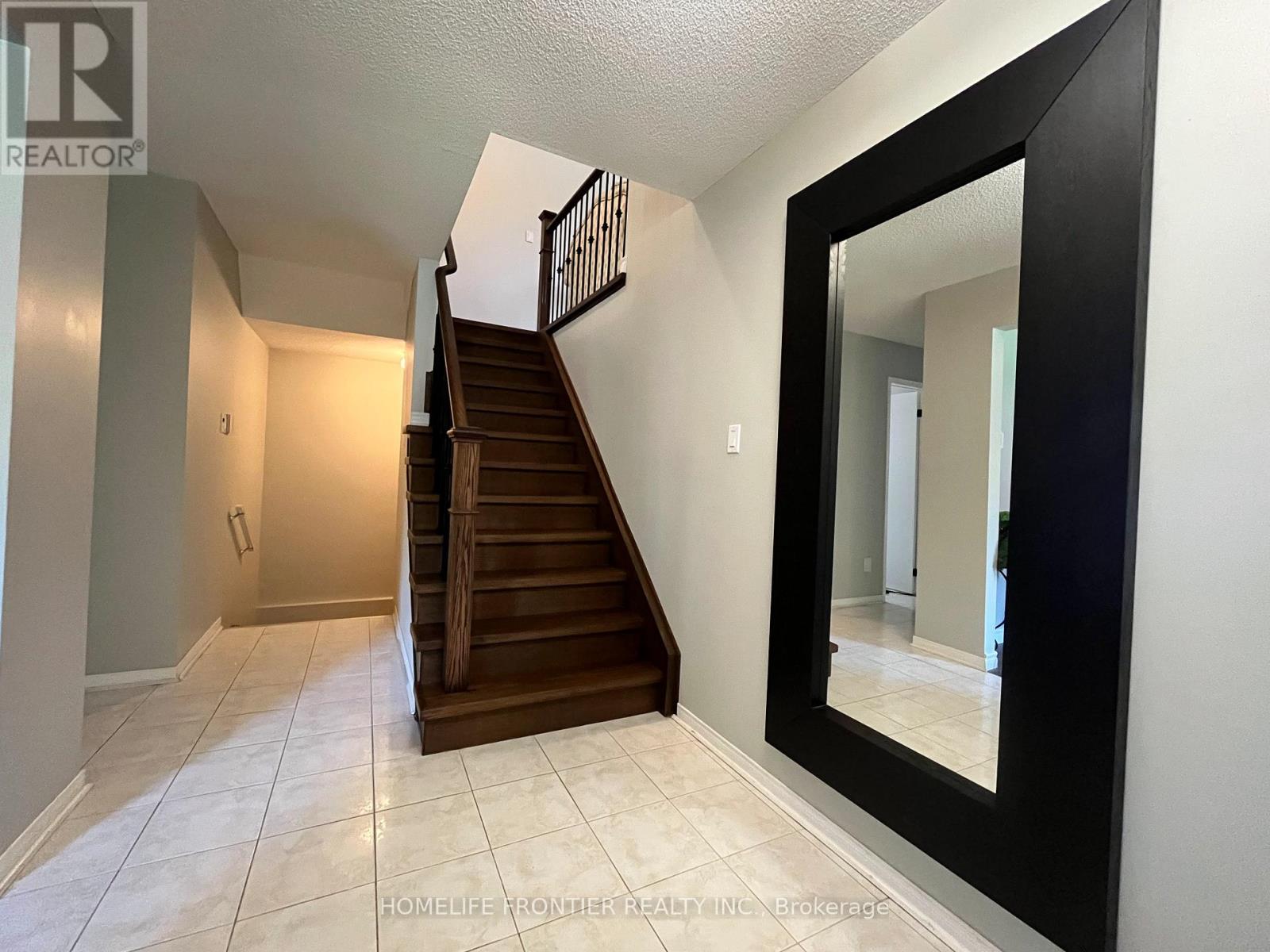 36 TAMARA DRIVE - 4