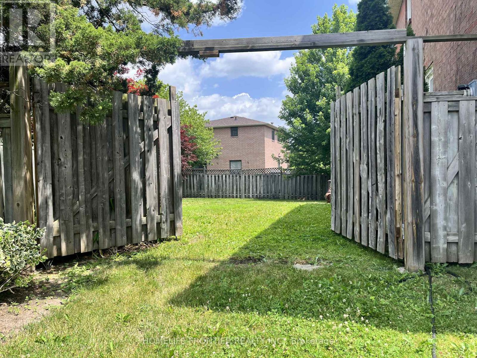 36 TAMARA DRIVE - 45