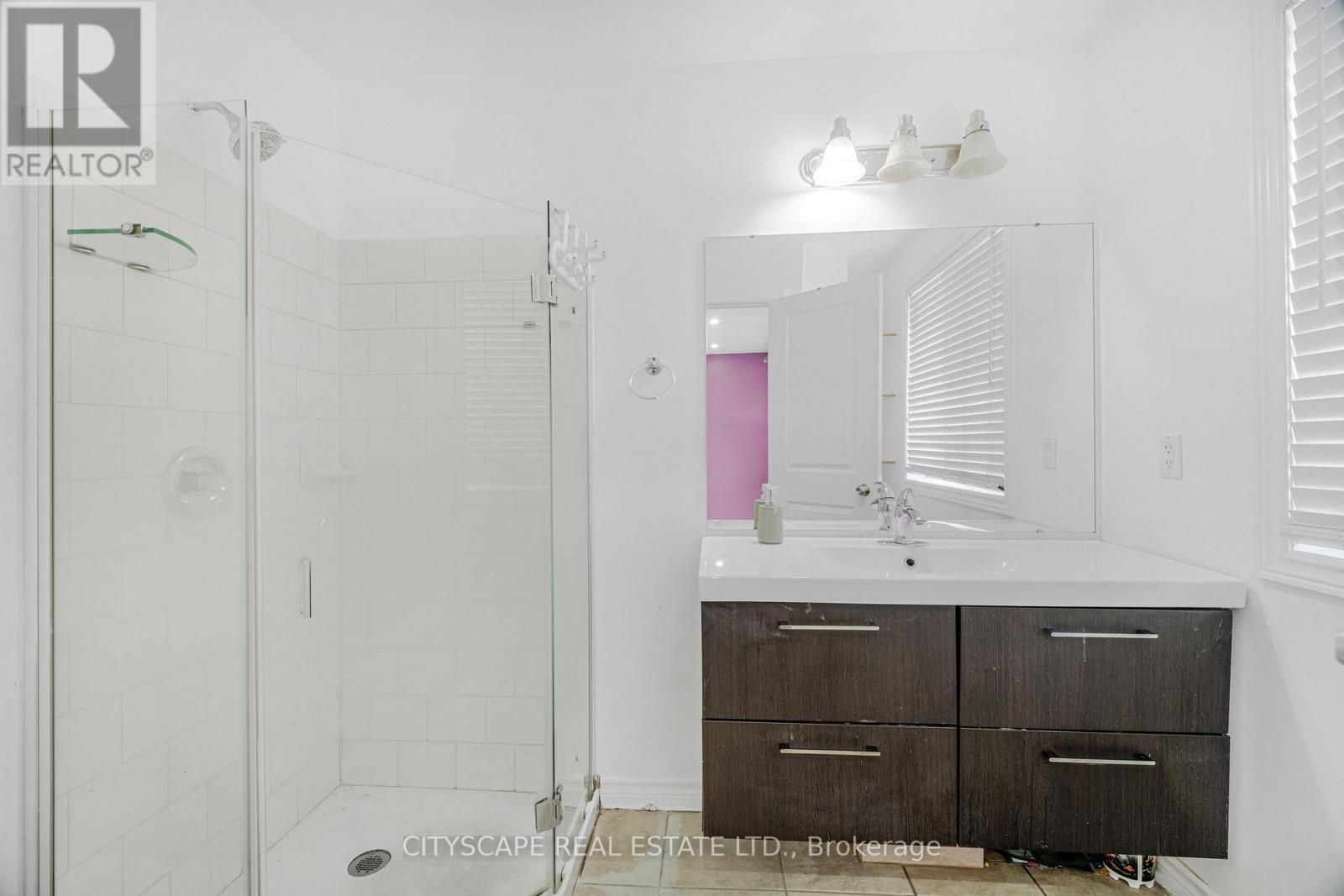 14 REDCEDAR CRESCENT - 18