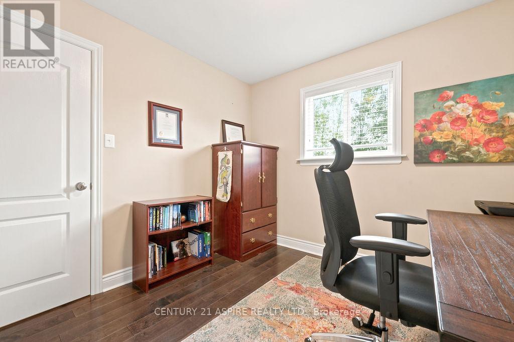 4 Bed, 2 Bath House for Sale in Petawawa – 23 BOULDER CREEK TRAIL, Petawawa – MLS# X13513996 - Image 25