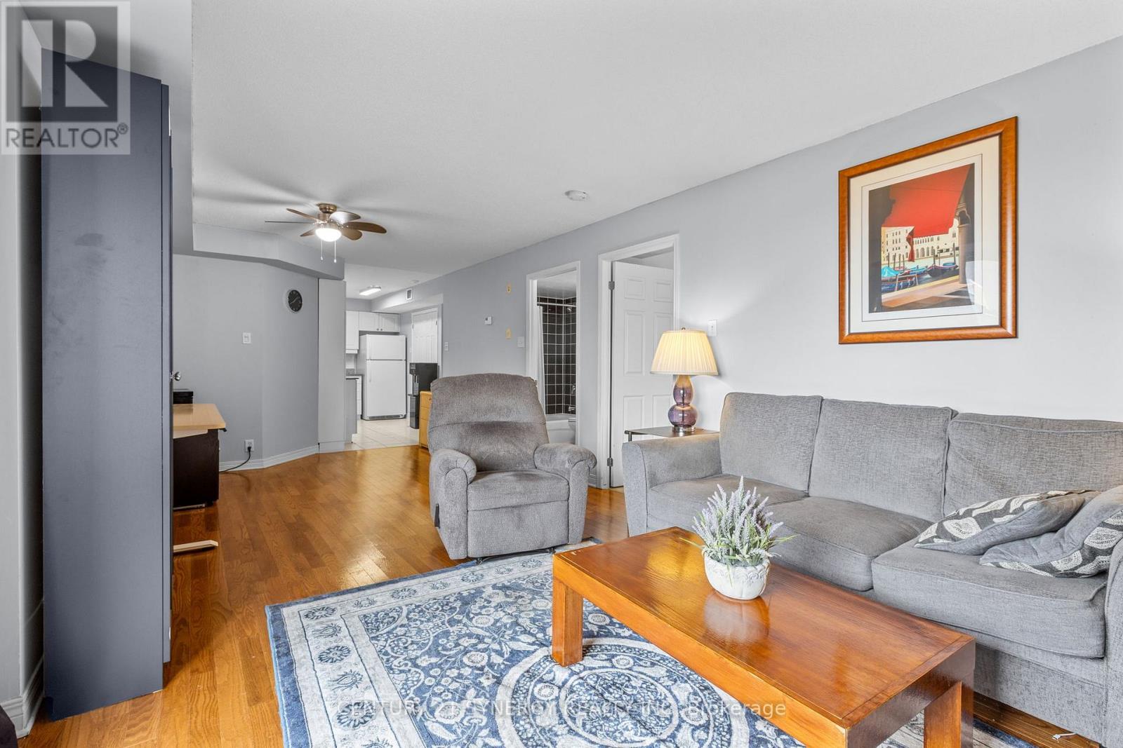 1 Bed, 1 Bath House for Sale in Ottawa – PH13 – 429 SOMERSET STREET W, Ottawa – MLS# X13511334 - Image 15