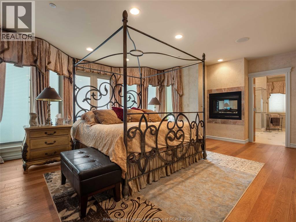 318 CRYSTAL BAY DRIVE - 16