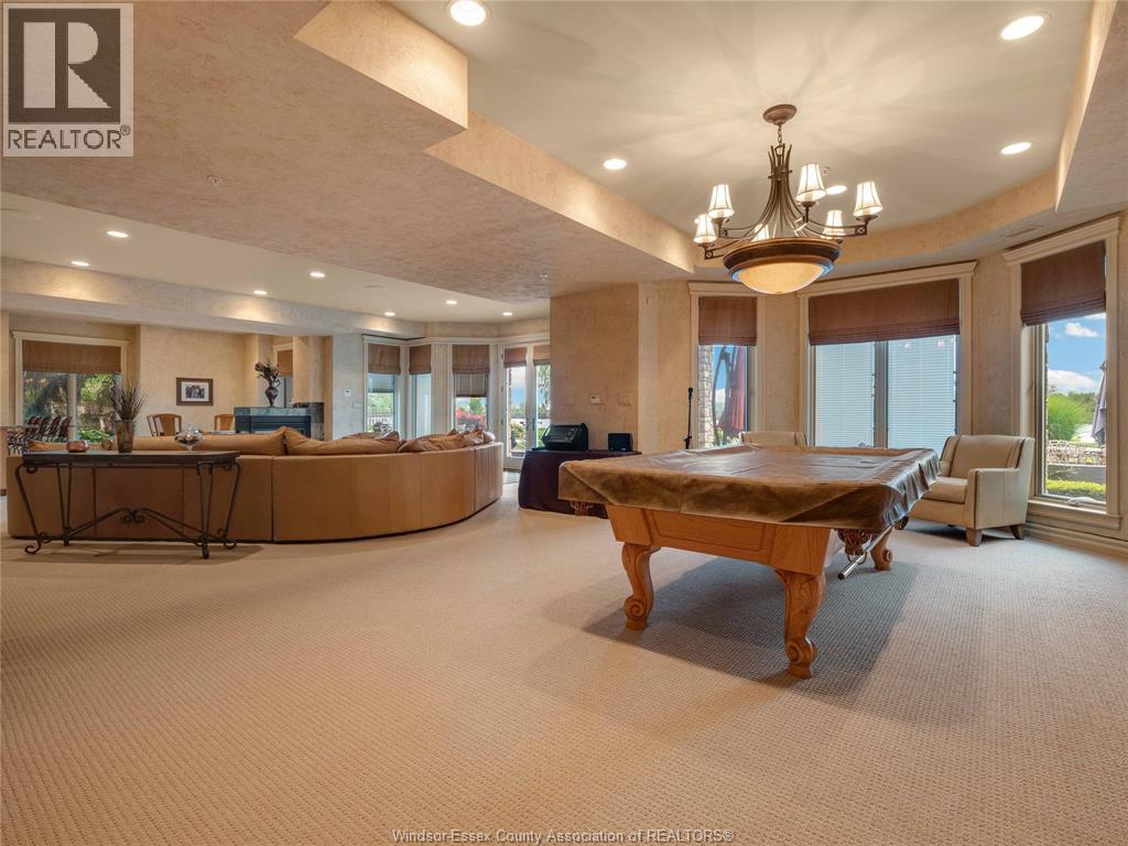318 CRYSTAL BAY DRIVE - 35