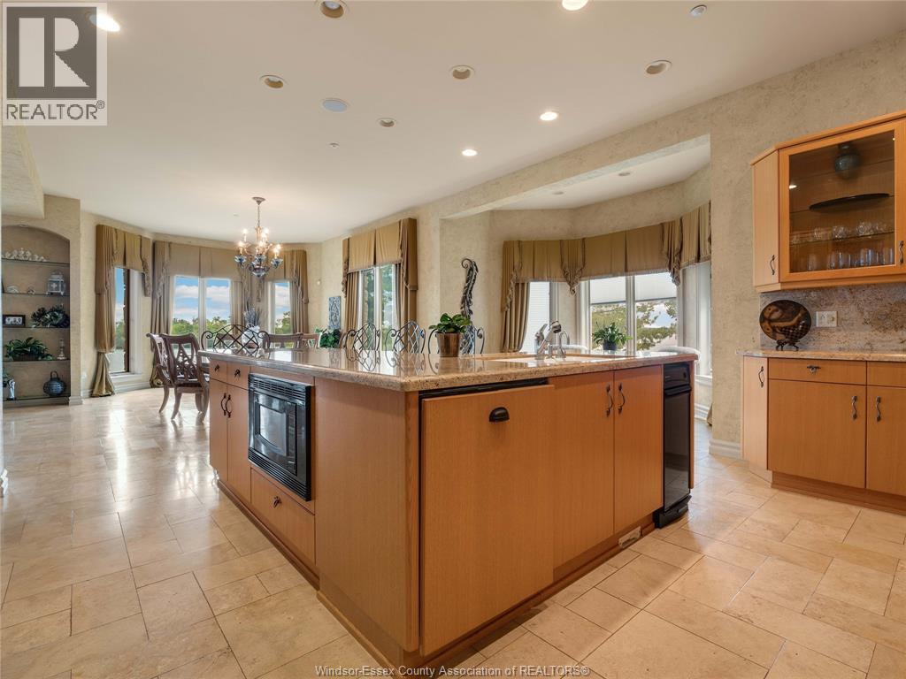 318 CRYSTAL BAY DRIVE - 13