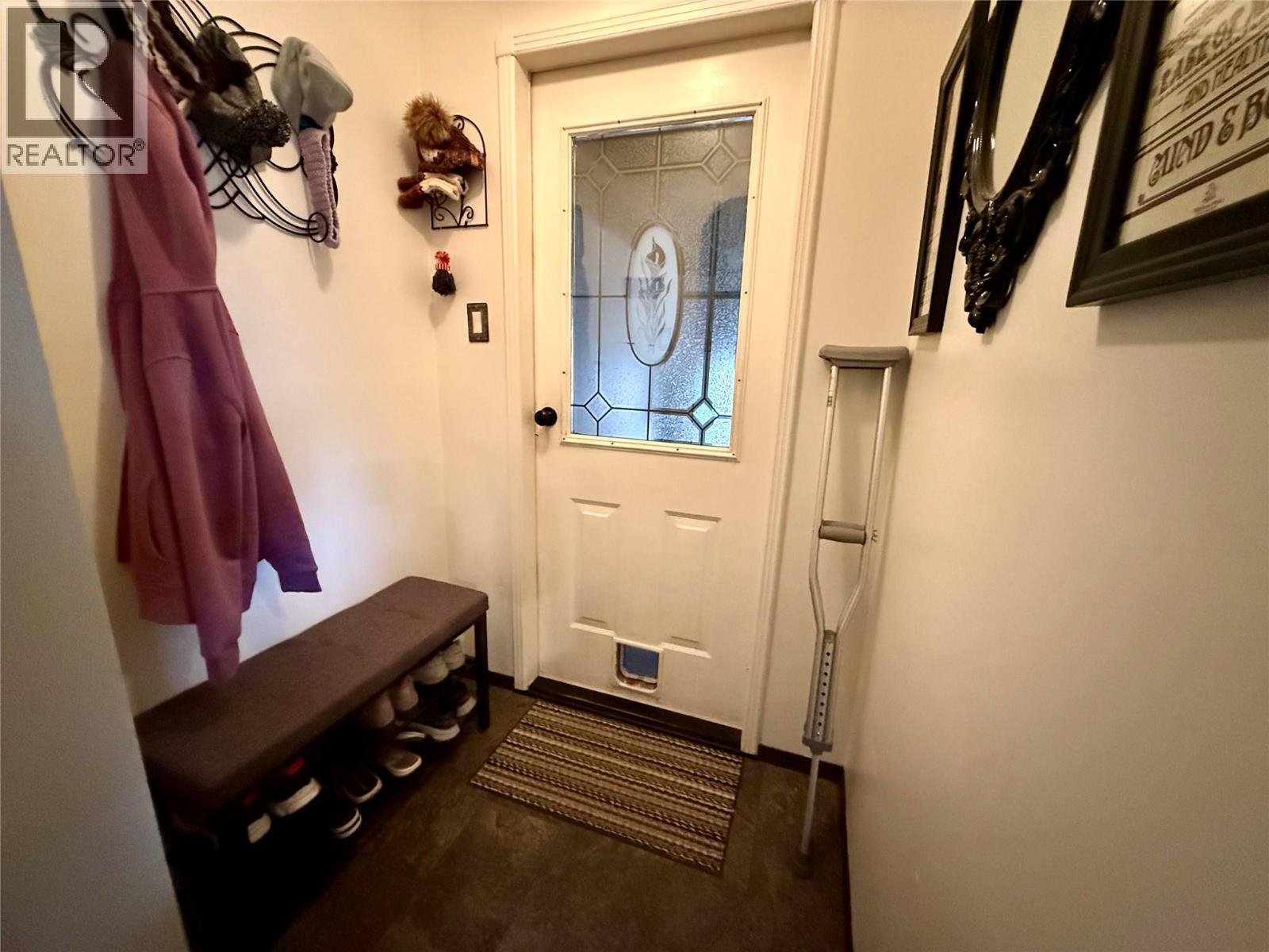 1094 Wanjoff Road - 5