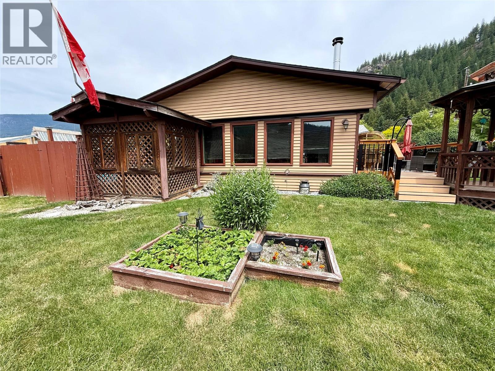 1094 Wanjoff Road - 46