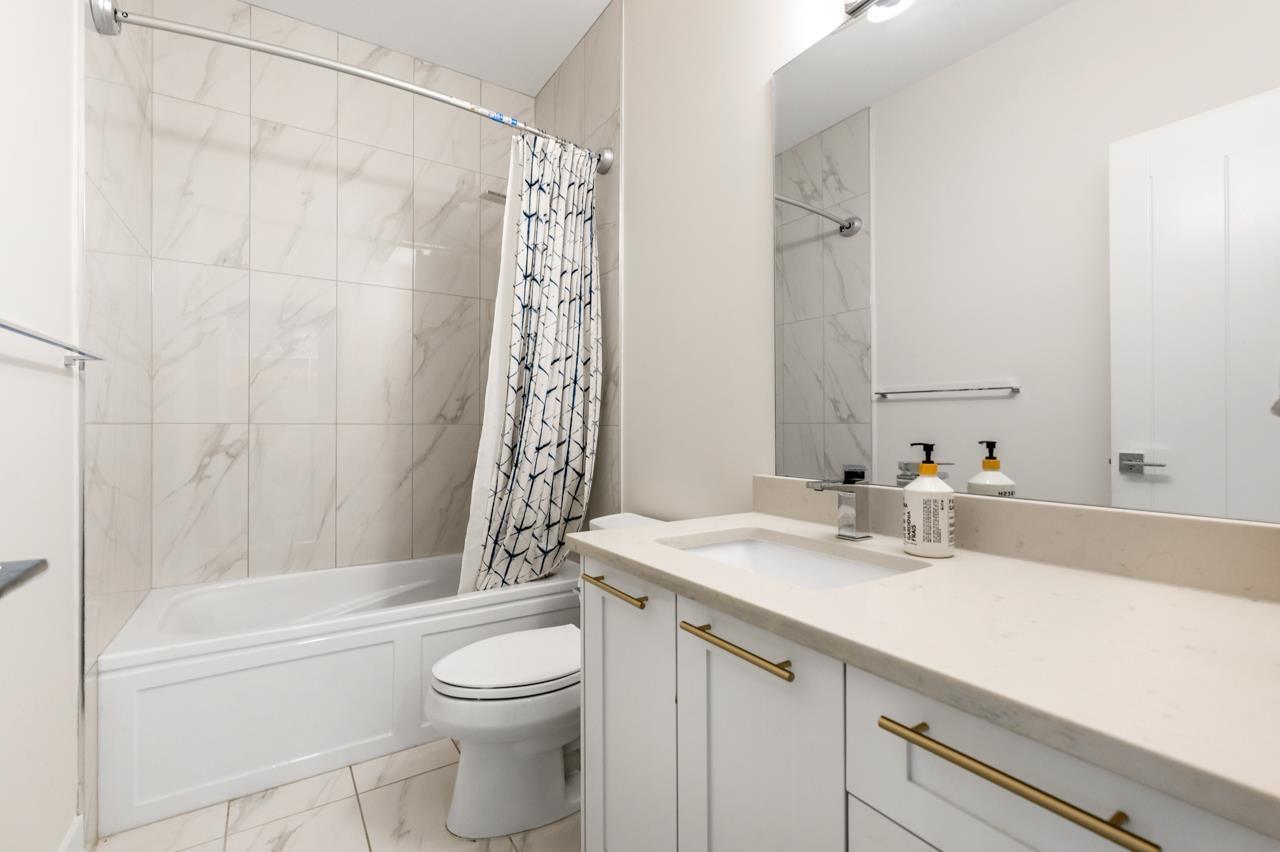 4 Bed, 4 Bath Apartment for Sale in Surrey – 228 2277 OAK MEADOWS DRIVE, Surrey – MLS# R3142123 - Image 18