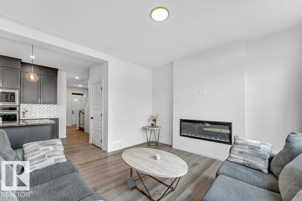 1910 159 ST SW - 13
