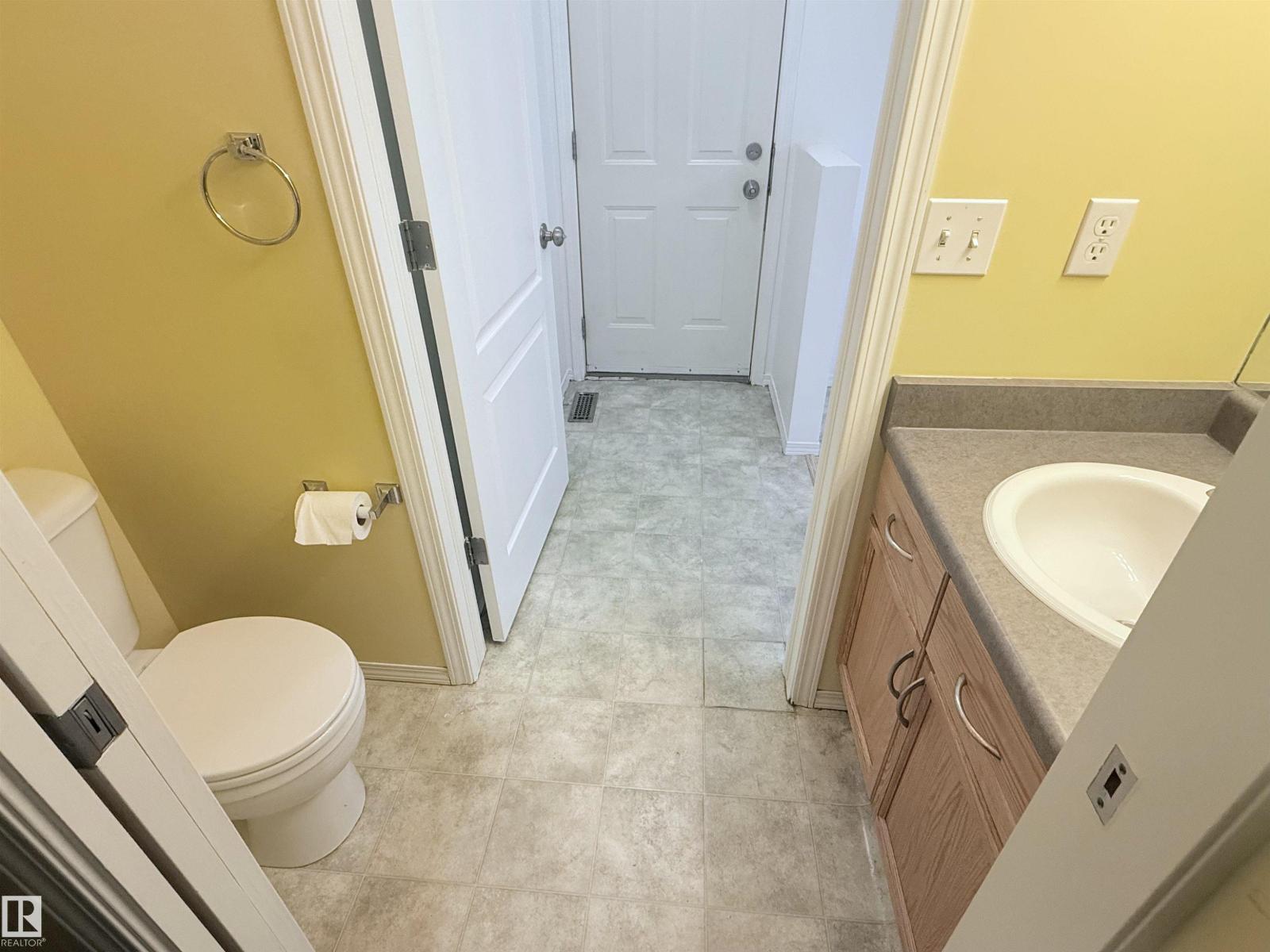 1920 37 AV NW - 25
