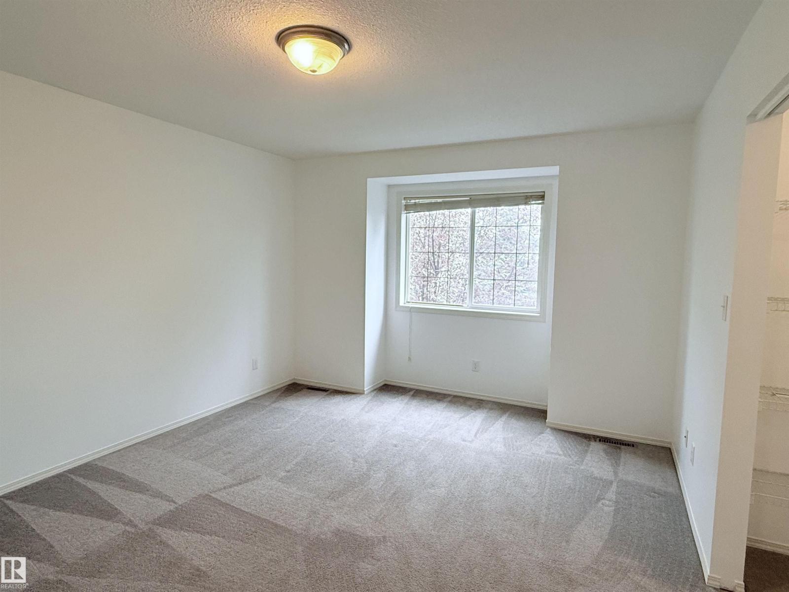 1920 37 AV NW - 28