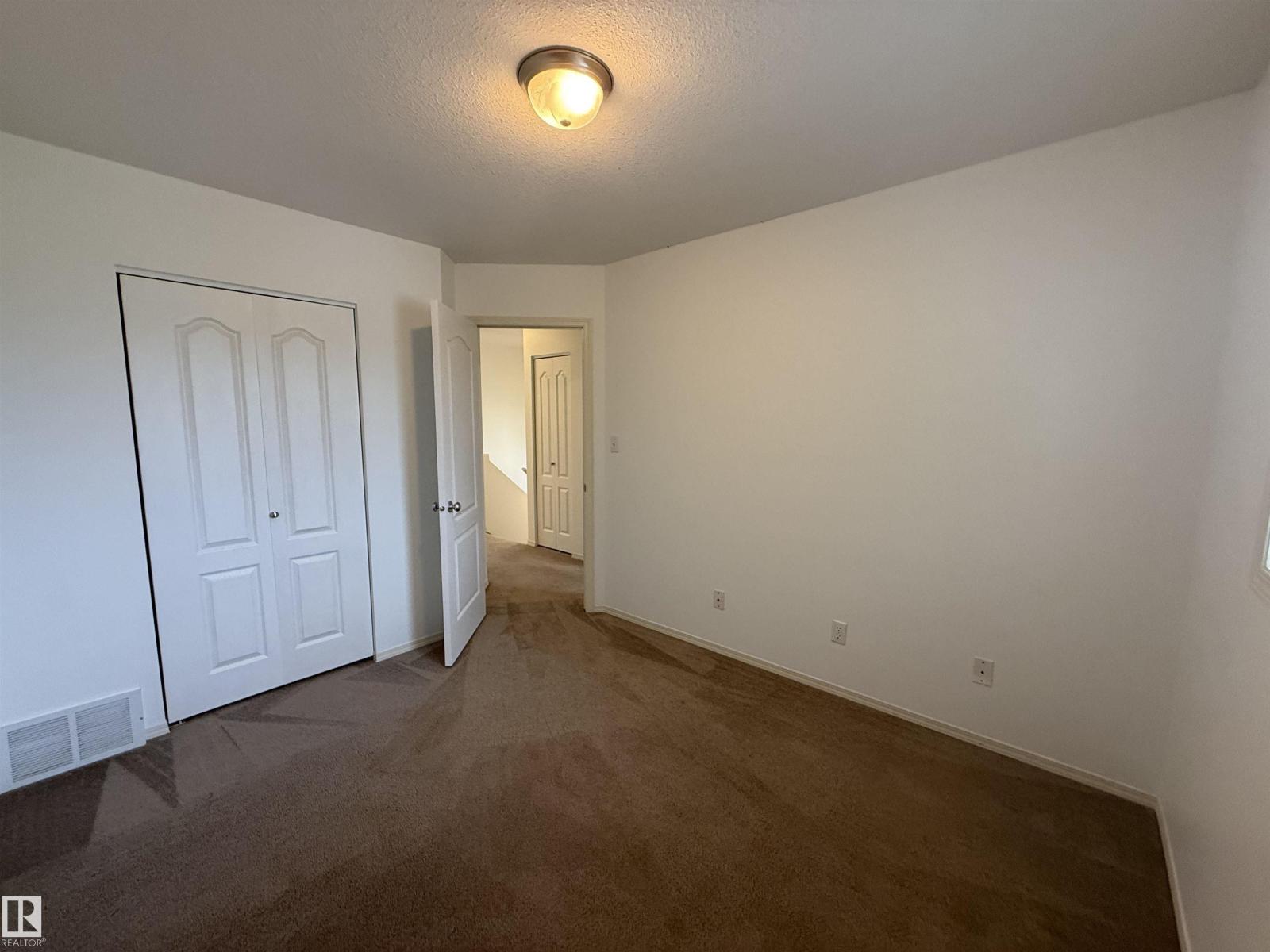 1920 37 AV NW - 39