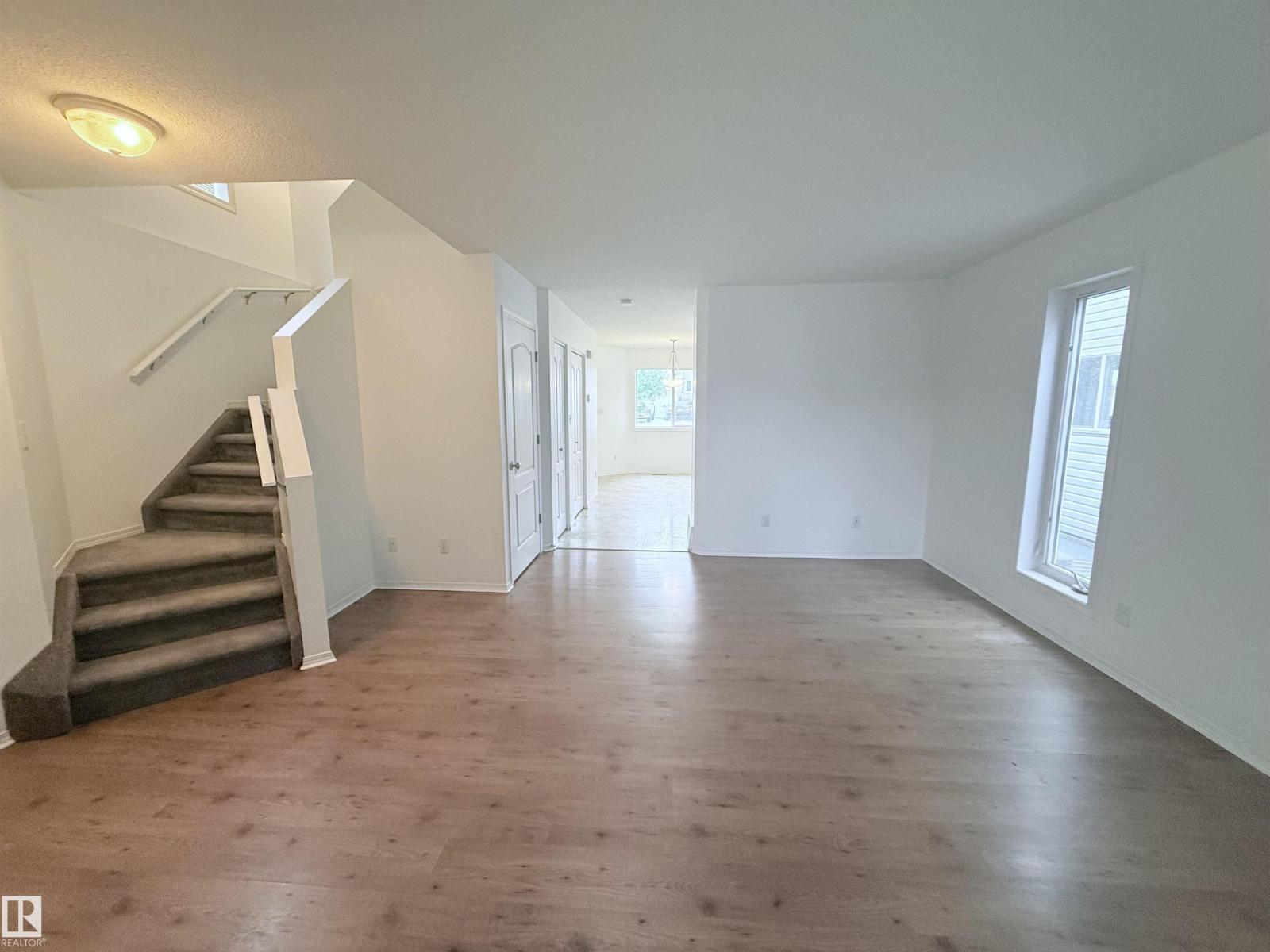 1920 37 AV NW - 9